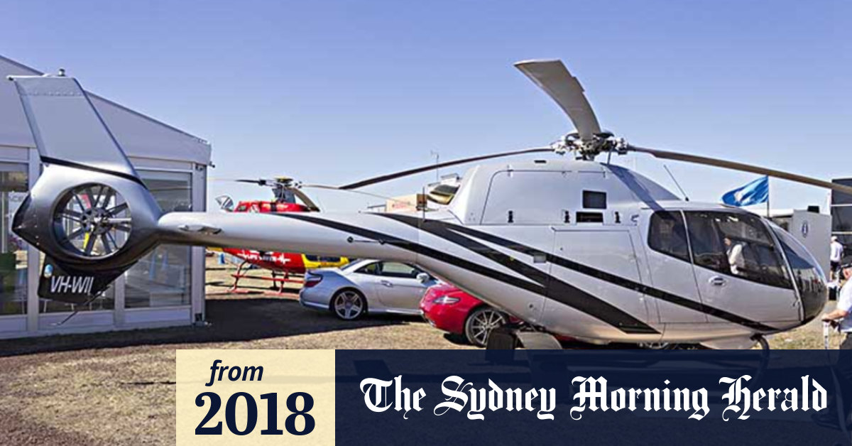 Video Helicopter crash off Queensland coast